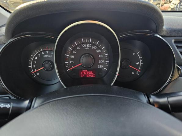 Kia Rio III Рестайлинг с пробегом 2016 года, цена 999 995 рублей, 103455 км, седан, Автокод Объявления