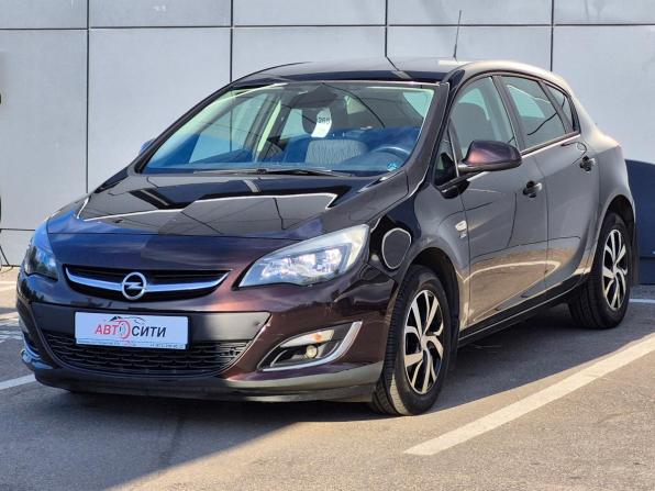 Opel Astra J Рестайлинг с пробегом 2013 года, цена 997 000 рублей, 110426 км, хэтчбек, Автокод Объявления