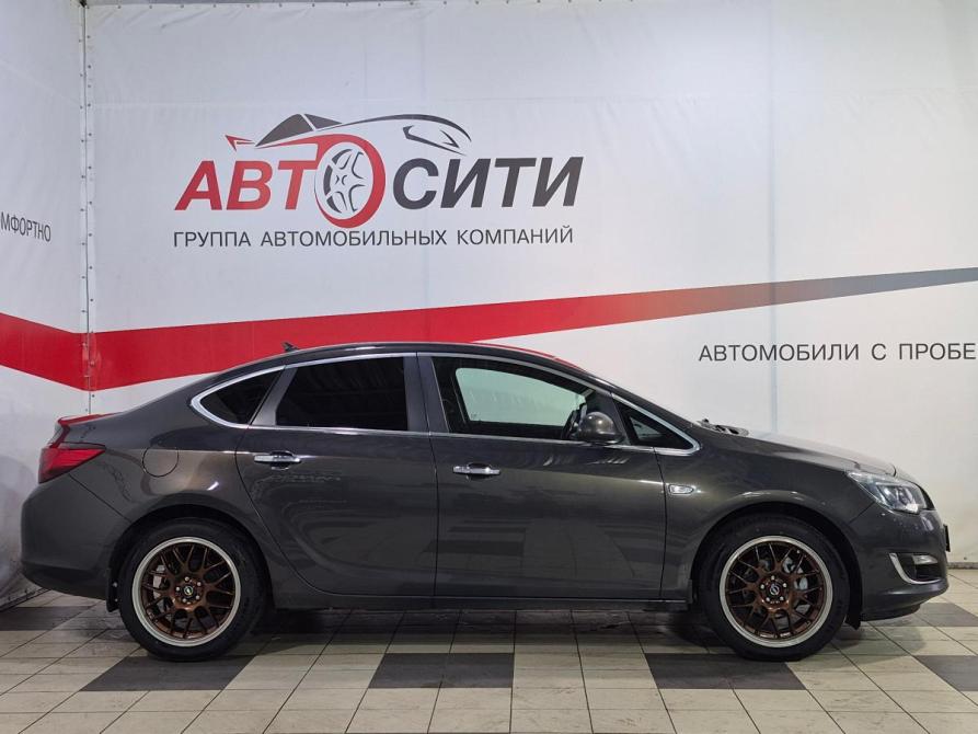 Opel Astra J Рестайлинг Воронеж  - изображение 9