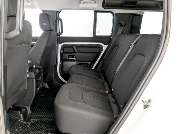 Land Rover Defender II с пробегом 2020 года, цена 4 250 000 рублей, 44731 км, внедорожник, Автокод Объявления