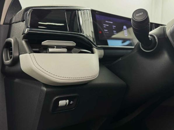 Geely Atlas II с пробегом 2023 года, цена 2 570 000 рублей, 32850 км, внедорожник, Автокод Объявления