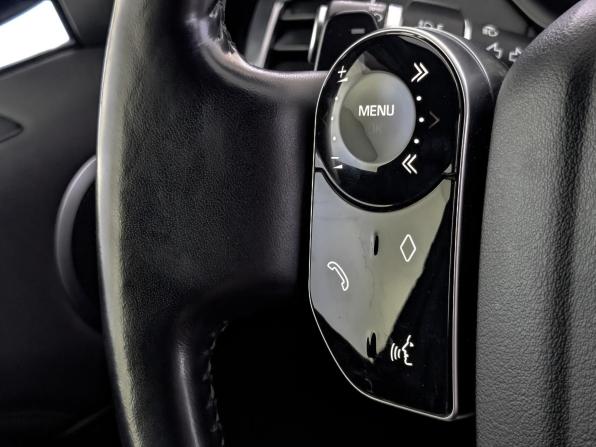 Land Rover Discovery V с пробегом 2018 года, цена 4 190 000 рублей, 117782 км, внедорожник, Автокод Объявления