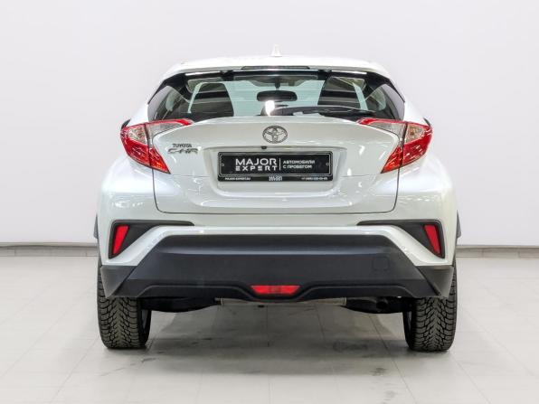 Toyota C-HR I с пробегом 2019 года, цена 2 440 000 рублей, 92844 км, внедорожник, Автокод Объявления