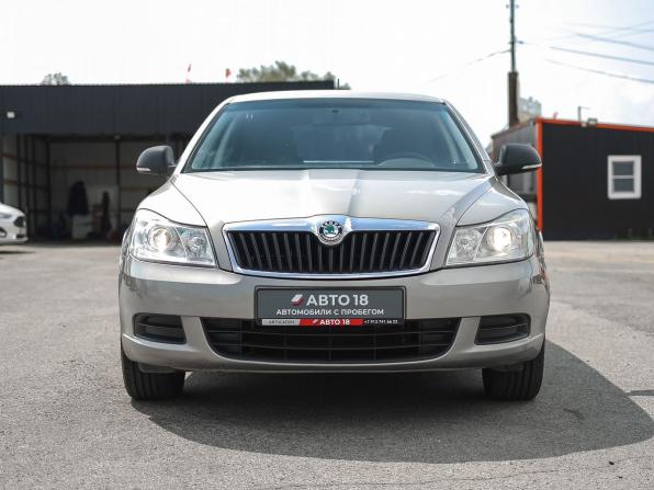 Skoda Octavia II (A5) Рестайлинг с пробегом 2013 года, цена 649 000 рублей, 190188 км, лифтбек, Автокод Объявления