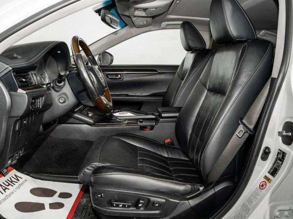 Lexus ES VI с пробегом 2015 года, цена 2 660 000 рублей, 197699 км, седан, Автокод Объявления