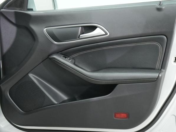 Mercedes-Benz CLA I (C117 X117) с пробегом 2014 года, цена 1 520 000 рублей, 221405 км, седан, Автокод Объявления