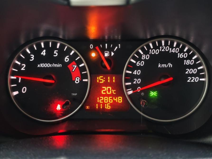 Nissan Note I Рестайлинг Курск  - изображение 10