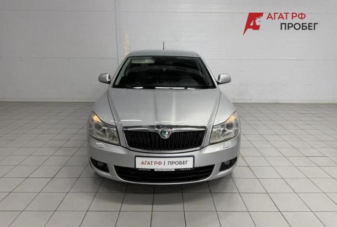 Skoda Octavia II (A5) Рестайлинг с пробегом 2012 года, цена 905 850 рублей, 175050 км, лифтбек, Автокод Объявления