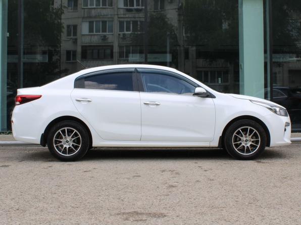 Kia Rio IV с пробегом 2018 года, цена 1 524 000 рублей, 54620 км, седан, Автокод Объявления