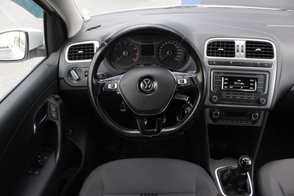Volkswagen Polo V Рестайлинг Брянск  - изображение 8