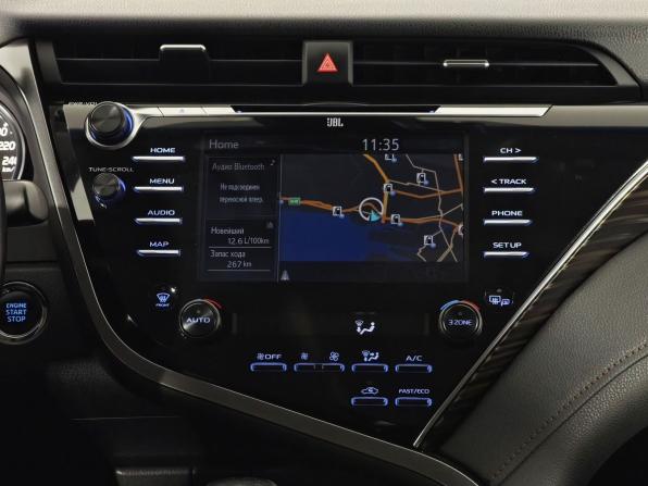 Toyota Camry VIII (XV70) с пробегом 2018 года, цена 2 515 000 рублей, 98698 км, седан, Автокод Объявления