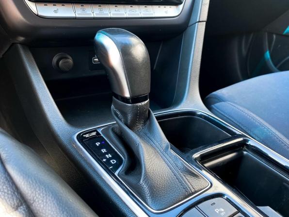Hyundai Sonata VII (LF) Рестайлинг с пробегом 2018 года, цена 1 499 000 рублей, 218375 км, седан, Автокод Объявления