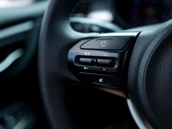 Kia Rio IV с пробегом 2019 года, цена 1 537 000 рублей, 79463 км, хэтчбек, Автокод Объявления