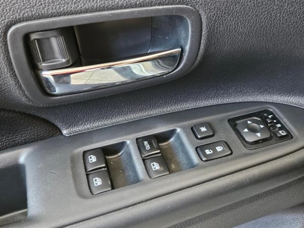 Mitsubishi Outlander III Рестайлинг 2 с пробегом 2015 года, цена 1 737 000 рублей, 172200 км, внедорожник, Автокод Объявления