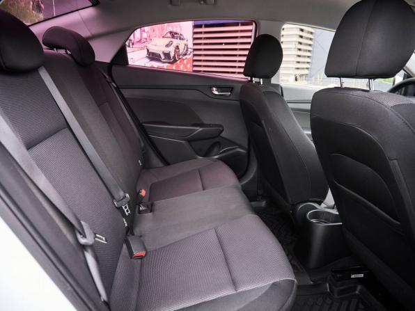 Hyundai Solaris II с пробегом 2018 года, цена 1 198 000 рублей, 146548 км, седан, Автокод Объявления