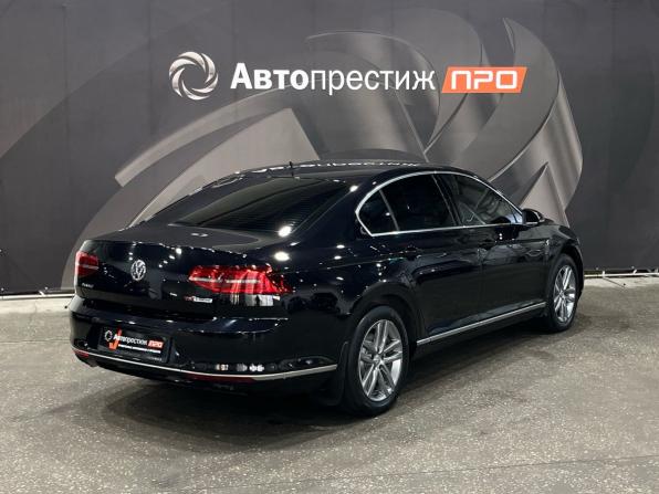 Volkswagen Passat B8 с пробегом 2017 года, цена 1 690 000 рублей, 191407 км, седан, Автокод Объявления