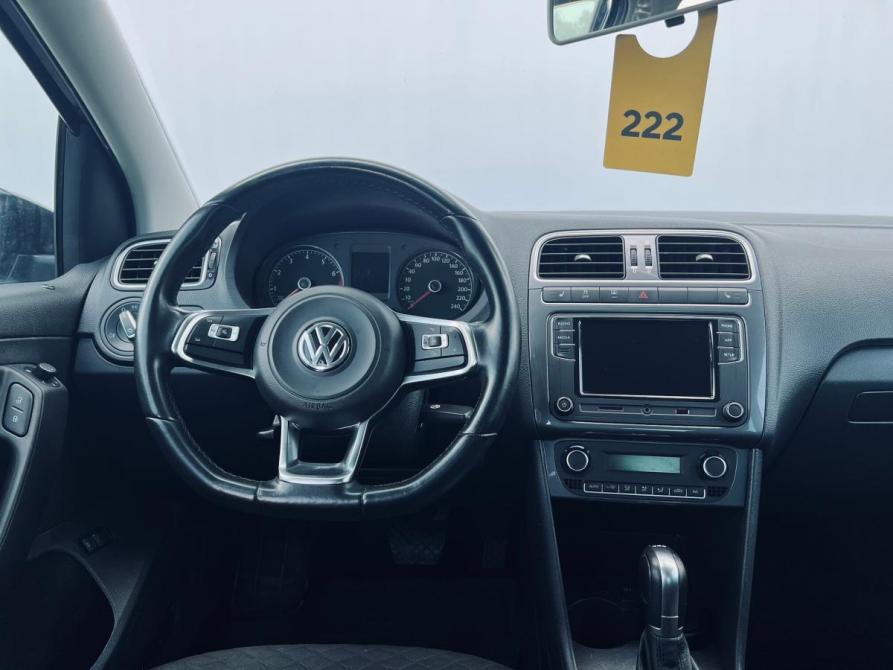 Volkswagen Polo V Рестайлинг Санкт-Петербург  - изображение 16