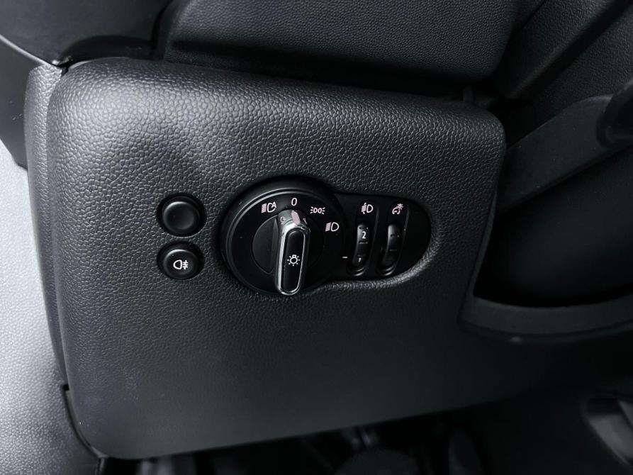Mini Hatch III (F55/F56) Рестайлинг 2 Ростов-на-Дону  - изображение 18