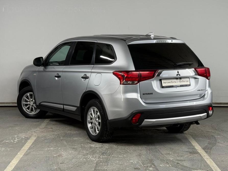 Mitsubishi Outlander III Рестайлинг 2 Екатеринбург  - изображение 5