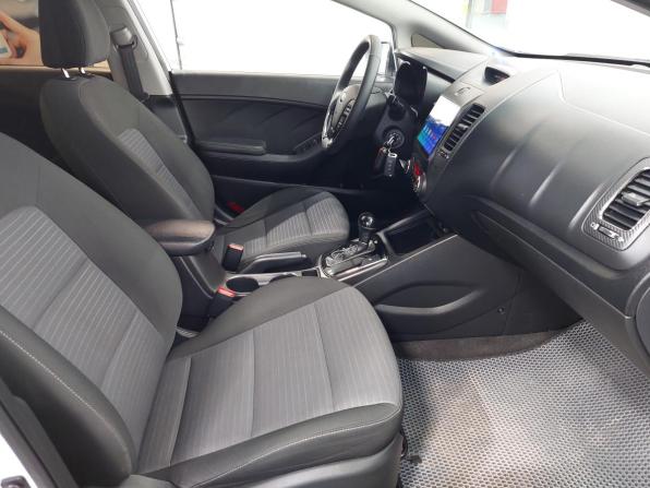 Kia Cerato III Рестайлинг (Classic) с пробегом 2018 года, цена 1 375 000 рублей, 147000 км, седан, Автокод Объявления