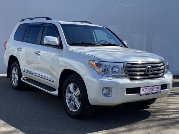Toyota Land Cruiser 200 Series Рестайлинг 1 с пробегом 2014 года, цена 4 440 000 рублей, 157411 км, внедорожник, Автокод Объявления