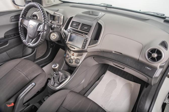Chevrolet Aveo II с пробегом 2015 года, цена 729 000 рублей, 106100 км, седан, Автокод Объявления