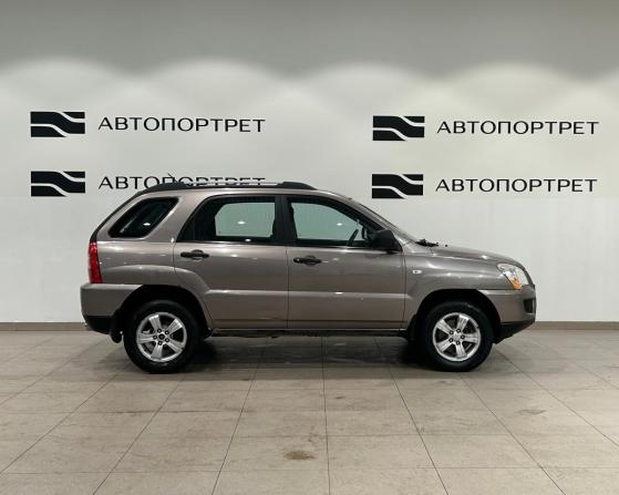 Kia Sportage II Рестайлинг с пробегом 2009 года, цена 699 000 рублей, 192455 км, внедорожник, Автокод Объявления