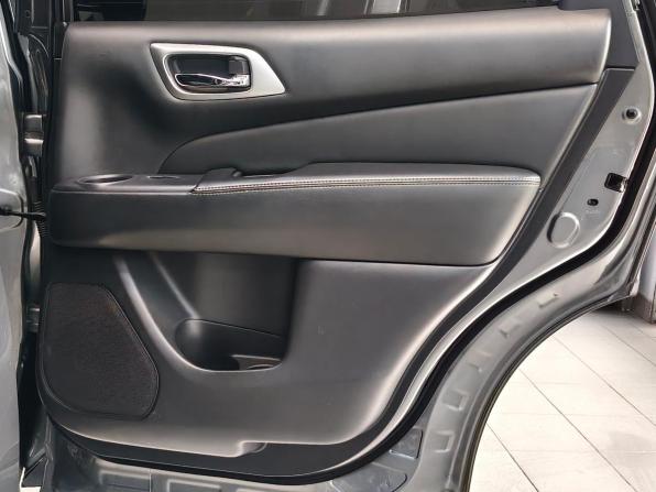 Nissan Pathfinder IV с пробегом 2015 года, цена 1 800 000 рублей, 198001 км, внедорожник, Автокод Объявления
