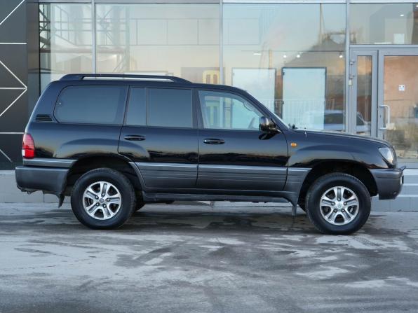 Lexus LX II Рестайлинг с пробегом 2006 года, цена 2 000 000 рублей, 427262 км, внедорожник, Автокод Объявления