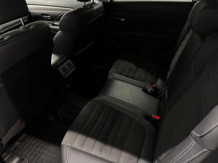 Mitsubishi Outlander III Рестайлинг 3 Санкт-Петербург  - изображение 11