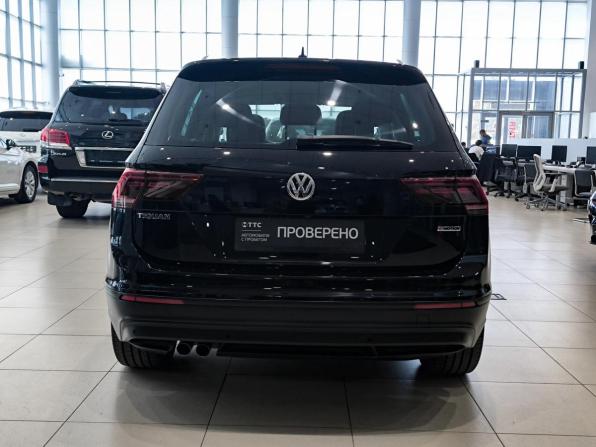Volkswagen Tiguan II с пробегом 2018 года, цена 2 930 000 рублей, 143650 км, внедорожник, Автокод Объявления