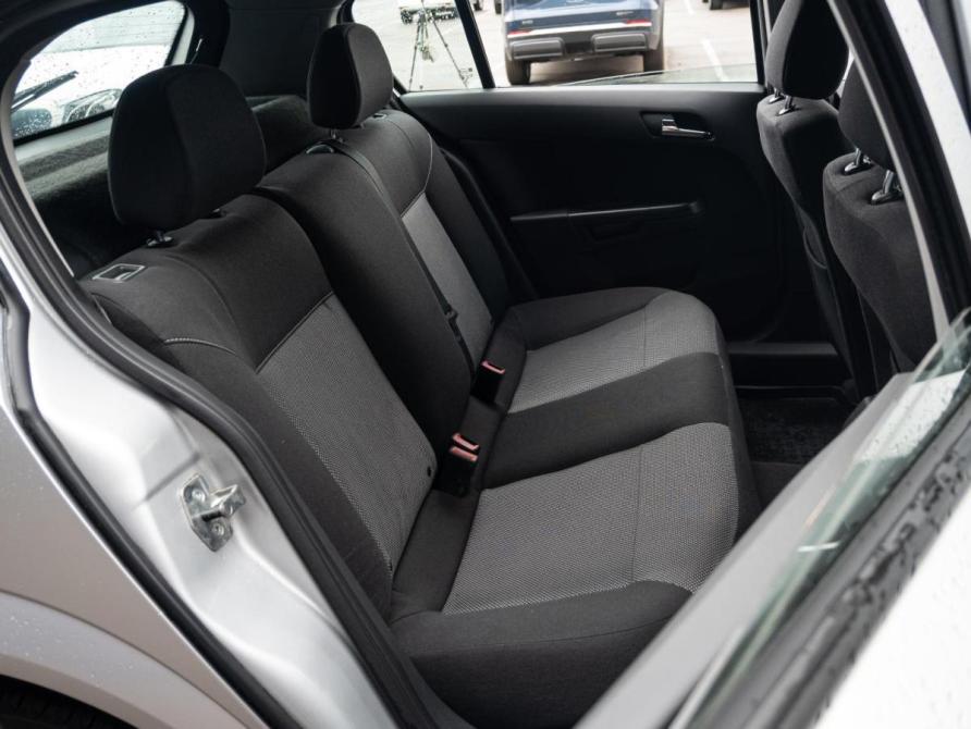 Opel Astra H Рестайлинг Краснодар  - изображение 7