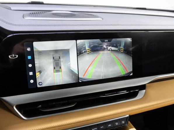 Geely Monjaro I с пробегом 2022 года, цена 3 200 000 рублей, 38610 км, внедорожник, Автокод Объявления