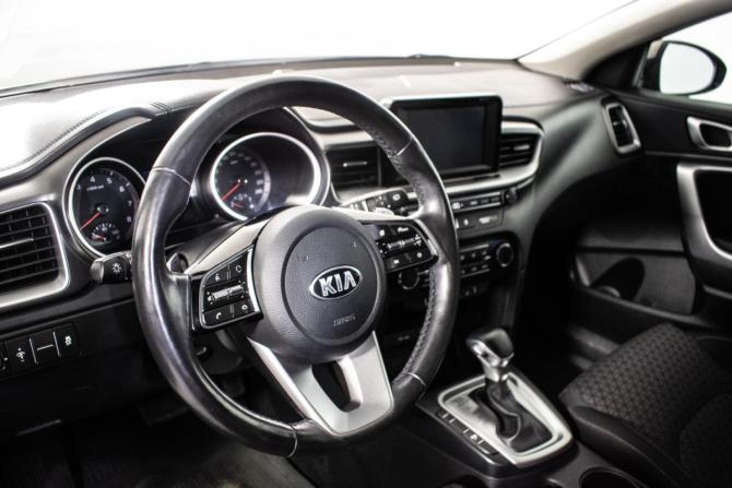 Kia Ceed III с пробегом 2019 года, цена 1 870 000 рублей, 65312 км, хэтчбек, Автокод Объявления