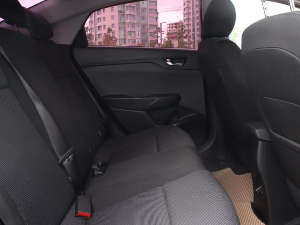 Hyundai Solaris II Рестайлинг с пробегом 2021 года, цена 1 661 000 рублей, 73849 км, седан, Автокод Объявления