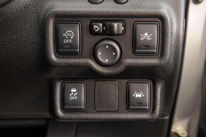 Nissan Note II с пробегом 2016 года, цена 1 099 000 рублей, 63000 км, хэтчбек, Автокод Объявления