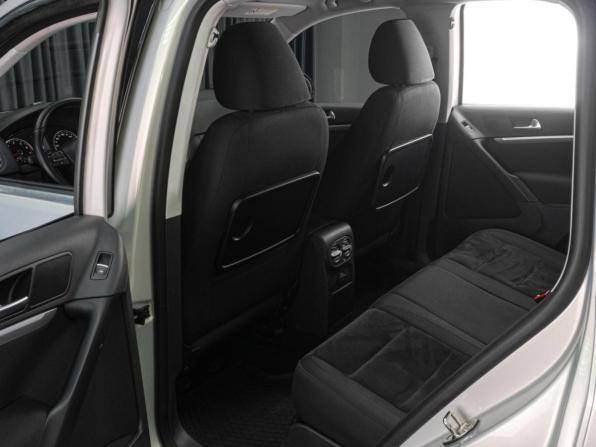Volkswagen Tiguan I Рестайлинг с пробегом 2012 года, цена 1 399 000 рублей, 179167 км, внедорожник, Автокод Объявления
