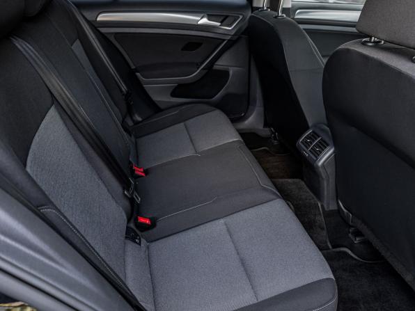 Volkswagen Golf VII с пробегом 2014 года, цена 1 470 686 рублей, 74300 км, хэтчбек, Автокод Объявления
