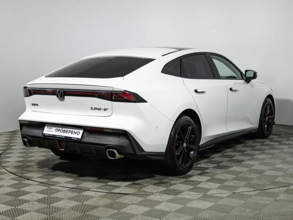 Changan UNI-V I с пробегом 2023 года, цена 2 189 000 рублей, 47539 км, лифтбек, Автокод Объявления