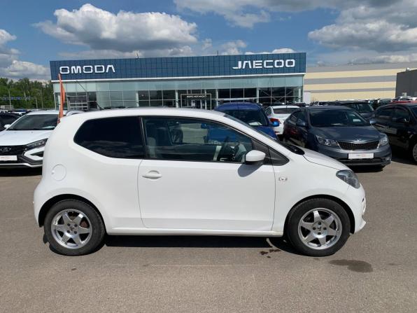 Volkswagen up! I с пробегом 2012 года, цена 562 800 рублей, 193097 км, хэтчбек, Автокод Объявления