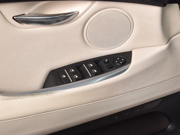 BMW 5 серии VI (F10/F11/F07) с пробегом 2011 года, цена 2 044 995 рублей, 274580 км, лифтбек, Автокод Объявления