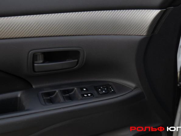 Mitsubishi Outlander III с пробегом 2013 года, цена 1 048 000 рублей, 298570 км, внедорожник, Автокод Объявления