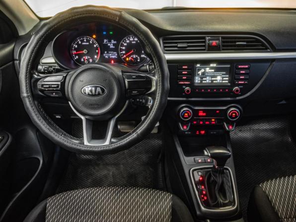Kia Rio IV с пробегом 2018 года, цена 1 079 000 рублей, 147223 км, седан, Автокод Объявления