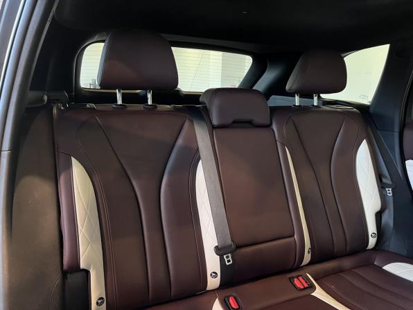 Geely Monjaro I с пробегом 2022 года, цена 2 667 000 рублей, 158055 км, внедорожник, Автокод Объявления