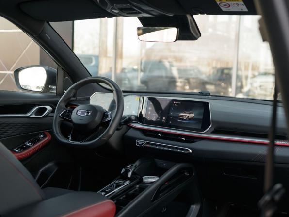 Geely Coolray I Рестайлинг с пробегом 2024 года, цена 2 123 080 рублей, 20676 км, внедорожник, Автокод Объявления