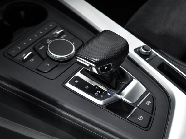 Audi A4 V (B9) с пробегом 2019 года, цена 2 054 000 рублей, 228452 км, седан, Автокод Объявления