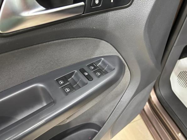 Volkswagen Touran I Рестайлинг 2 с пробегом 2014 года, цена 1 250 000 рублей, 187302 км, компактвэн, Автокод Объявления