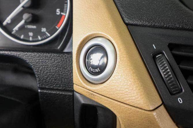 BMW X1 I (E84) с пробегом 2011 года, цена 1 499 000 рублей, 295000 км, внедорожник, Автокод Объявления