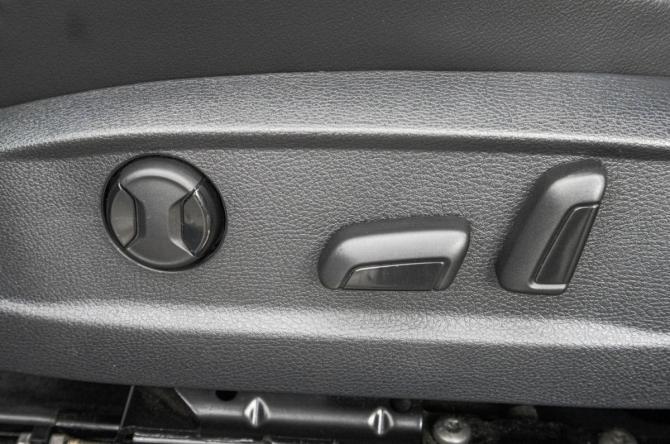Volkswagen Passat B8 с пробегом 2017 года, цена 2 049 000 рублей, 43000 км, седан, Автокод Объявления