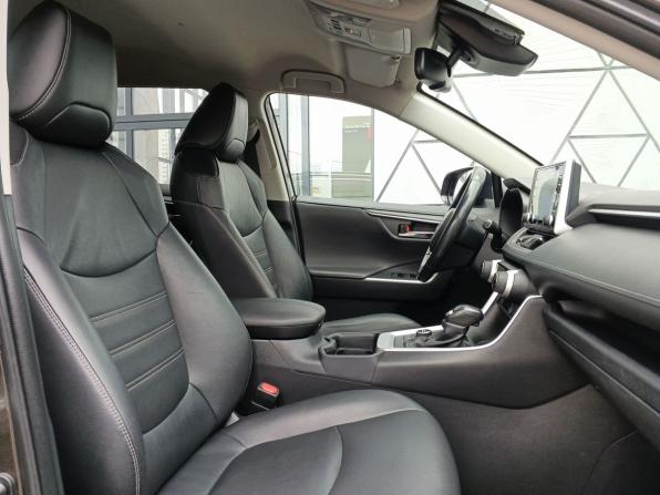 Toyota RAV4 V (XA50) с пробегом 2021 года, цена 3 449 000 рублей, 101167 км, внедорожник, Автокод Объявления